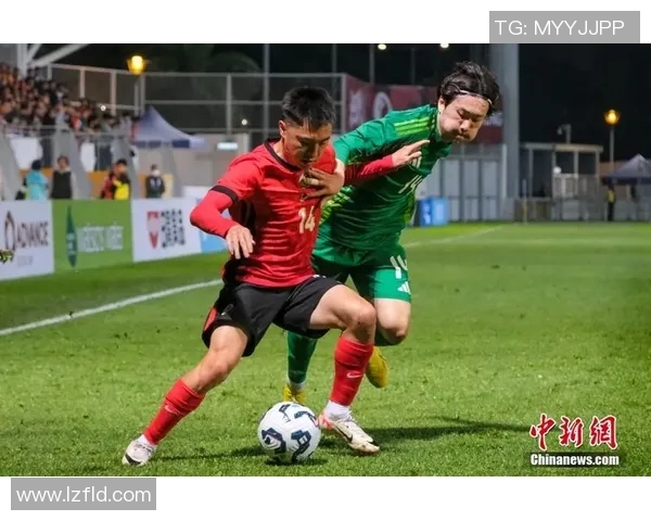 香港足球明星队昔日赛场风采回顾与辉煌时刻重温 香港足球明星队昔日赛场风采回顾与辉煌时刻重温